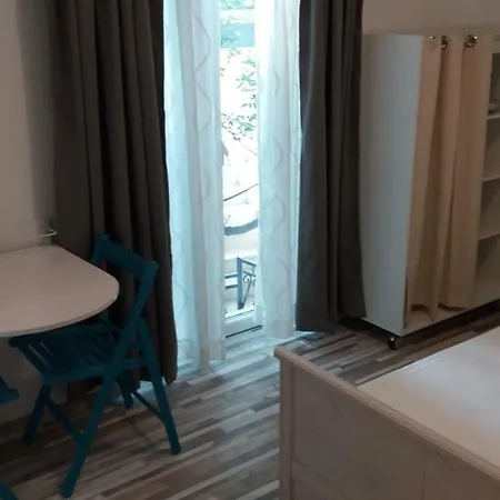 شقة Jelincic